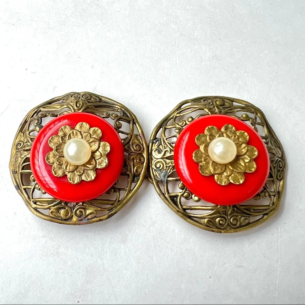 Antique Belt Buckle Filigree Vintage Wear or Crafts Creative Possibility